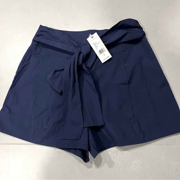 NWOT vineyard vines shorts - Picture 2 of 4